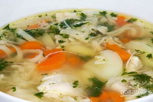 Картофельный суп на курином бульоне