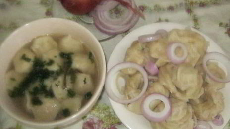 крэплах — домашние пельмени в бульоне