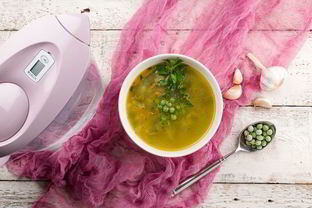 Куриный бульон с овощами