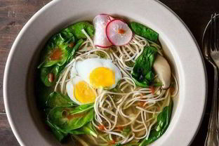 Лапша в грибном бульоне