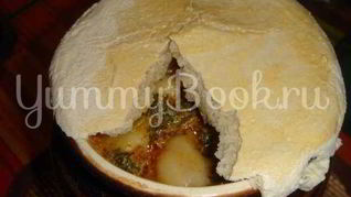 Пельмени в горшочках с печенью и бульоном