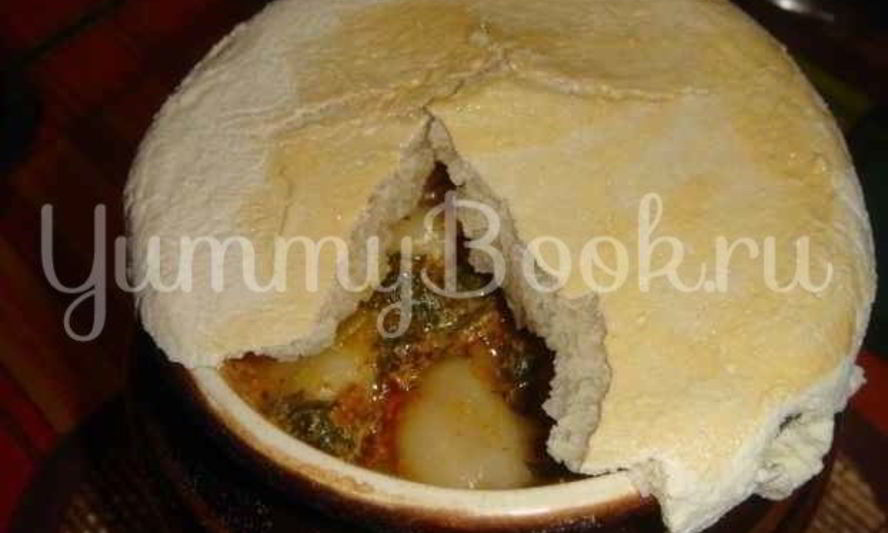 Рецепт пельмени в горшочках с печенью и бульоном