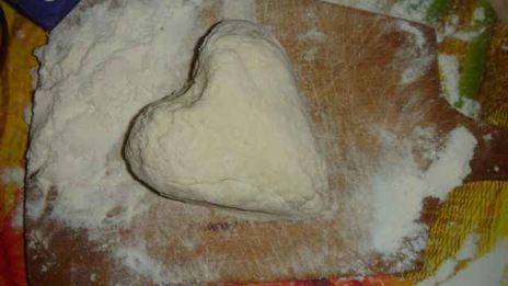 пельмени в горшочках с печенью и бульоном