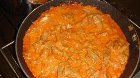 пельмени в горшочках с печенью и бульоном