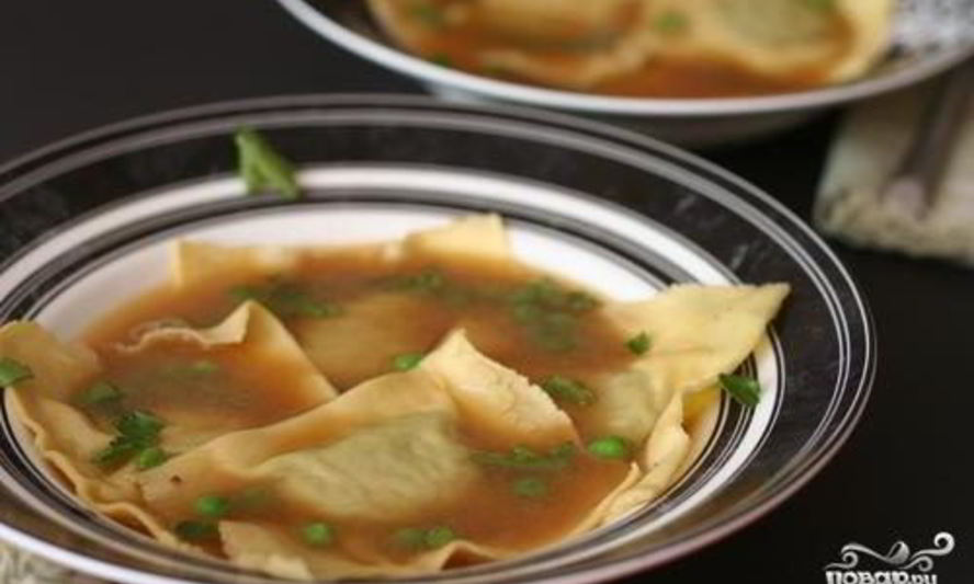 Рецепт равиоли с зеленым горошком в лимонном бульоне