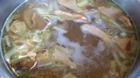 суп из белых грибов на курином бульоне