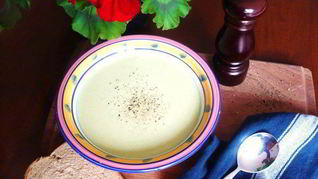 Суп на курином бульоне и картофеле