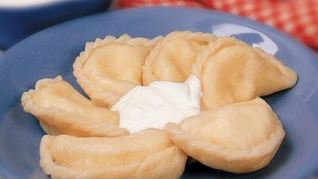 Вареники с картошкой на курином бульоне в мультиварке