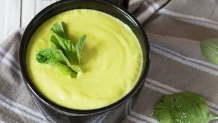 Фасолевый крем-суп с козьим сыром