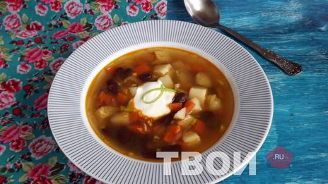 фасолевый суп чили