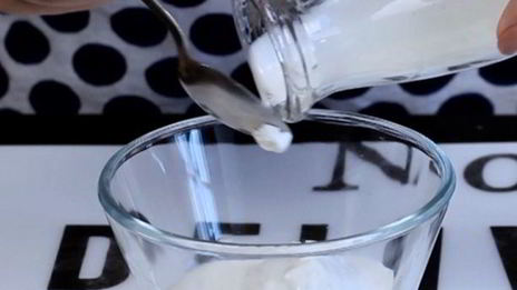 гаспачо с клубникой и виноградом