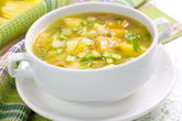 Гороховый суп с картофелем на курином бульоне