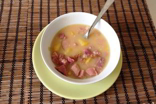 Гороховый суп с копченой рулькой