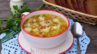 Гороховый суп с копченостями в мультиварке