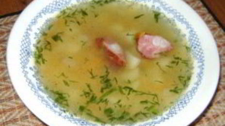 гороховый суп с копчеными ребрышками в мультиварке