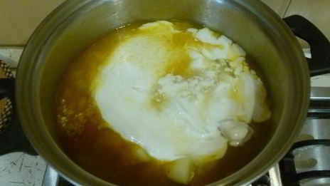 гороховый суп с курицей и кокосовым молоком