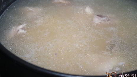 гороховый суп с курицей и луком пореем