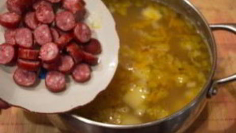 гороховый суп с охотничими колбасками