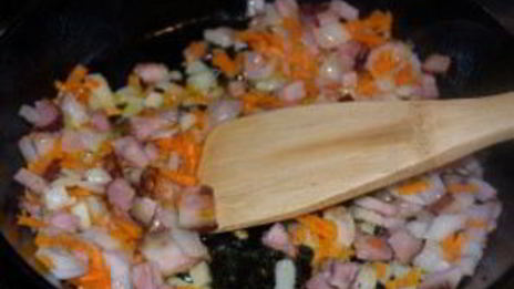 гороховый суп с салом