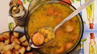 Гороховый суп с сардельками