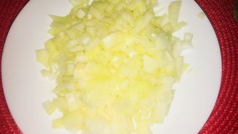 гороховый суп с варено-копченой рулькой