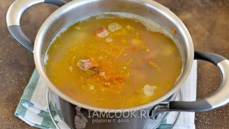 гороховый суп со свиными ребрышками