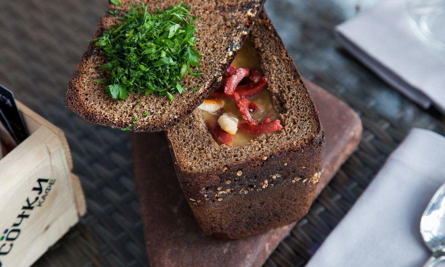 Рецепт гороховый суп в буханке