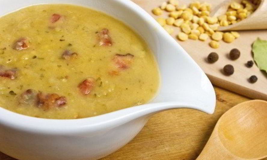 Рецепт суп гороховый с куриным мясом и копченостями