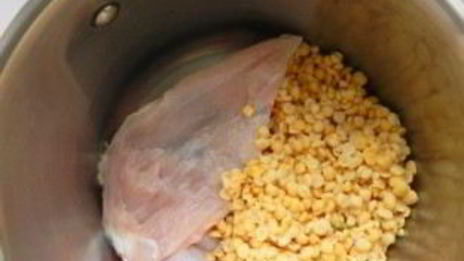 суп гороховый с курицей