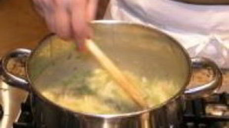 суп из риса и гороха