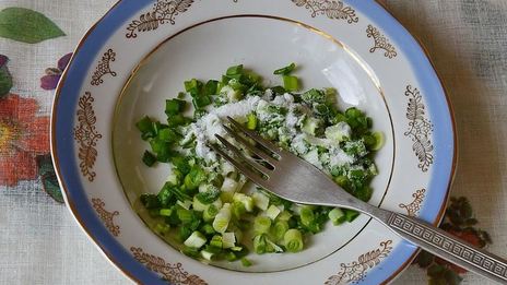 холодник из щавеля на кефире