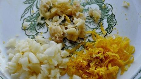 холодный кокосовый суп со свеклой