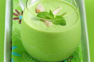 Холодный суп из сельдерея с яблоками