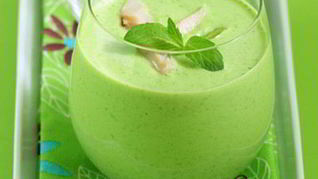 Холодный суп из сельдерея с яблоками