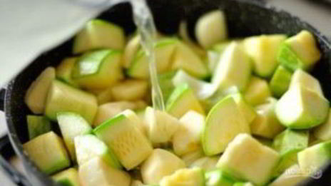 холодный суп-пюре из кабачков