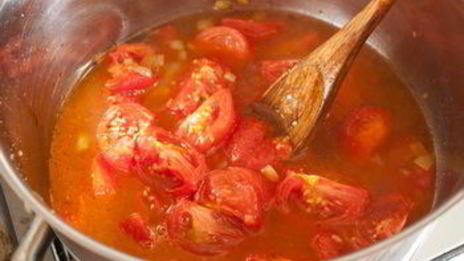 холодный томатный суп со специями