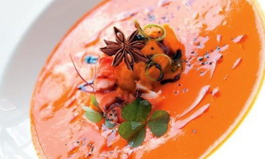 Рецепт холодный тыквенный суп с теплыми креветками