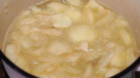 милосупа — холодный фруктовый суп