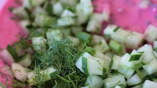 Свекольник — холодный суп из свеклы