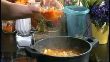 хрустящий суп из картофеля с сухариками