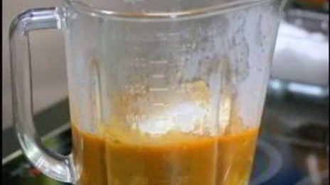 хрустящий суп из картофеля с сухариками