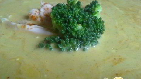 крем-суп из брокколи и плавленого сыра