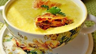 Крем-суп из тыквы с сырными рулетами
