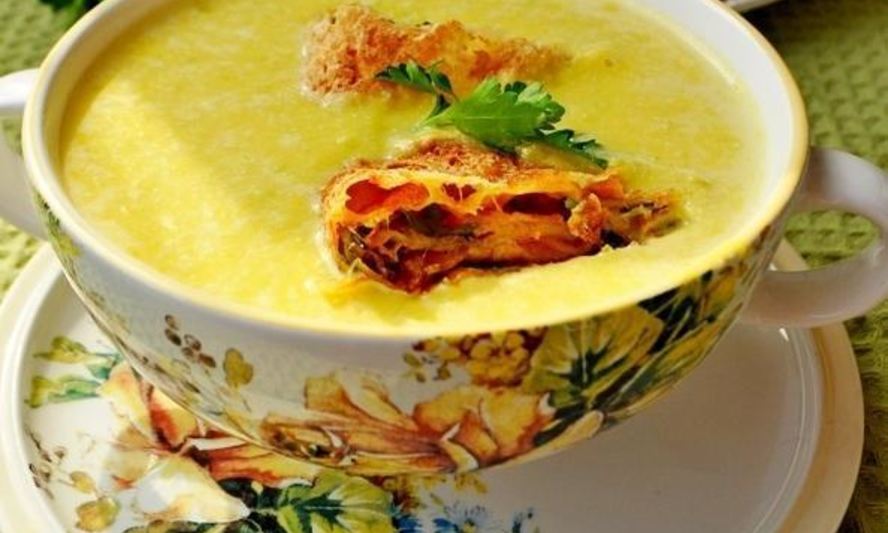 Рецепт крем-суп из тыквы с сырными рулетами