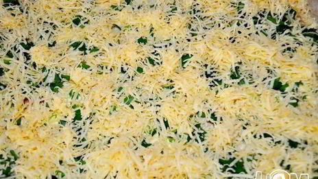 крем-суп из тыквы с сырными рулетами