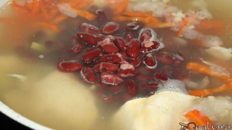 куриный суп с фасолью