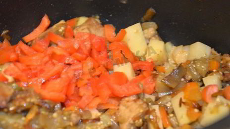 лагман из говядины в мультиварке