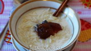 Молочный суп с вермишелью