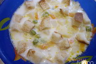 Суп молочный с овощами