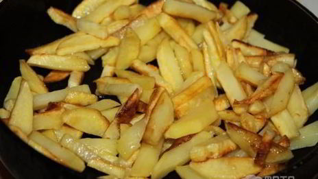 килька в томате с жареной картошкой